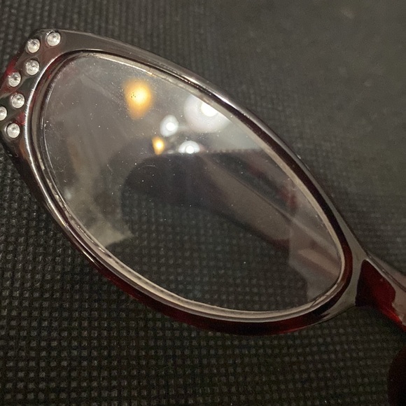 Translucent brown with rhinestones readers +2.5 - Picture 6 of 8